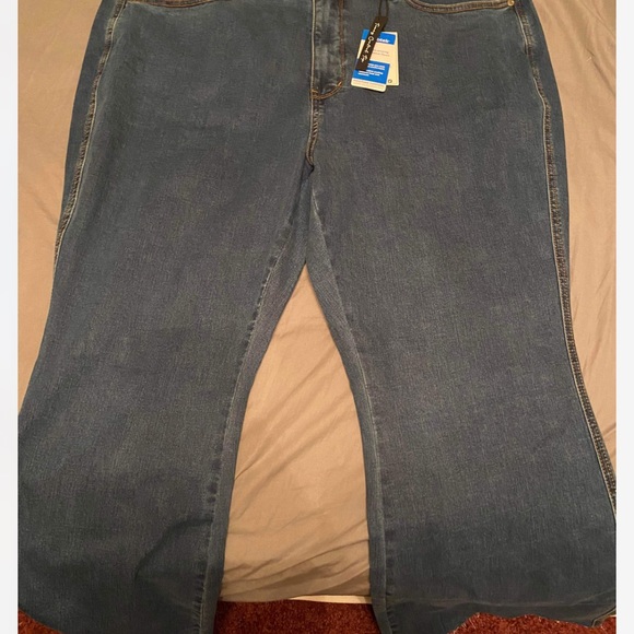 NWT Judy Blue Tummy Control Flare High waisted Sz 22 - Picture 2 of 9